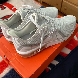 Nike air max’s men’s shoes